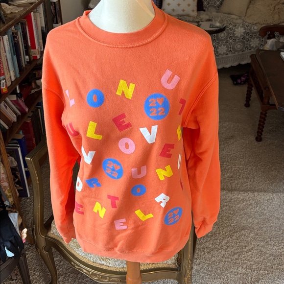 Harry Styles Love On Tour 2022 Orange Concert Sweatshirt Size Small.100%cotton. - Picture 1 of 6